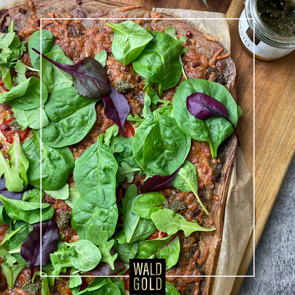 Kartoffelpizza mit Giersch-Kresse Pesto